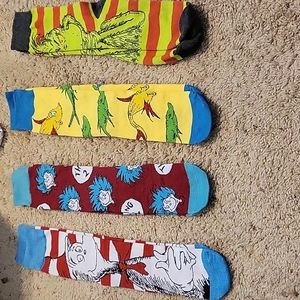 Bundle of 4 Dr. Seuss